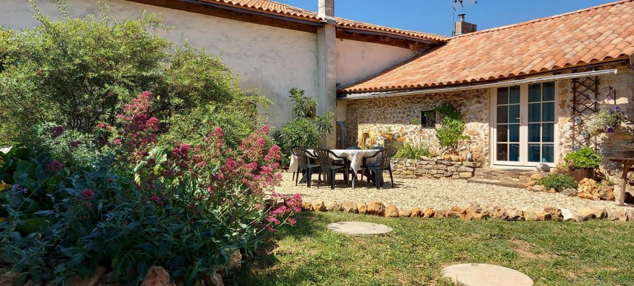 La Grange De Champagnac Acomodação com café da manhã Yvrac-et-Malleyrand Exterior foto